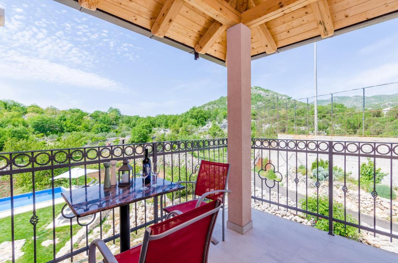 Villa Majkovica 奥拉萨奇 外观 照片